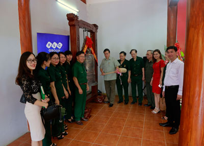 Tập đoàn FLC cung tiến chuông, khánh cho Khu di tích lịch sử quốc gia Nà Tu