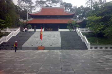 Viếng thăm K9 – Đá Chông