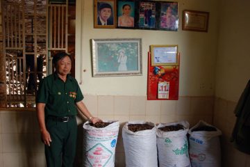 Giỏi cả việc Hội và làm kinh tế gia đình